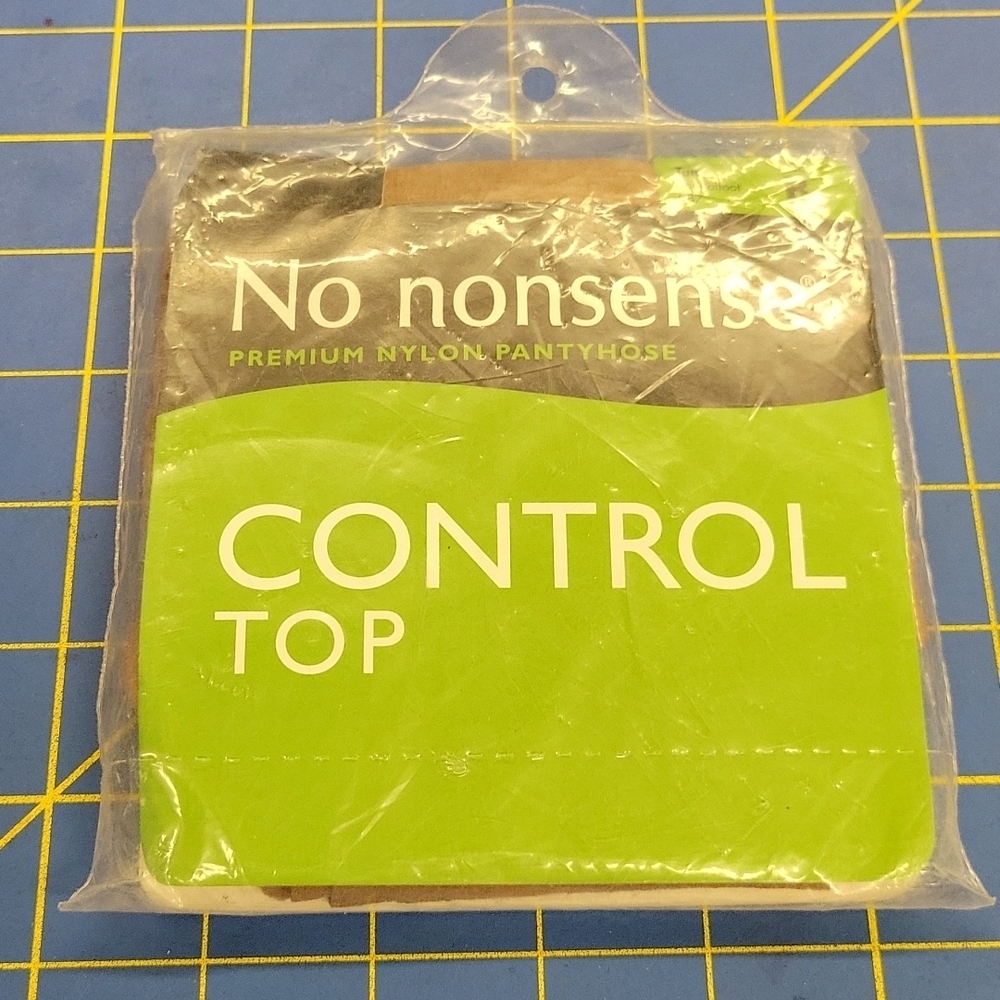 No nonsense Control Top Size B Tan Sandalfoot Pantyhose